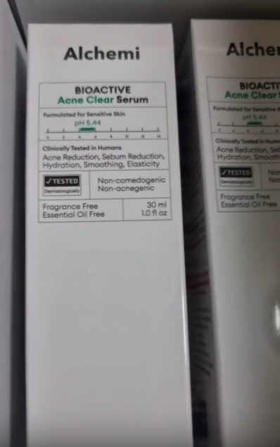 ได้รับสินค้าครบ จัดส่งไว สินค้าร้านนี้ มีหลายอย่าง
สั่งเซรั่ม  BIOACTIVE ACNE CLEAR SERUM ซึมเร็ว
ใช้แล้วผิวที่กำลังมีสิวยุบตัวลง รอยสิวจางลงด้วย
ไม่รู้ว่าใช่ไหม ใช้ทาหน้าเช้าเย็น สิวยุบ สิวผดหาย
คุณภาพดี เกินราคา  
โปรโมชั่นก็ดี เกินห้ามใจ  🤣