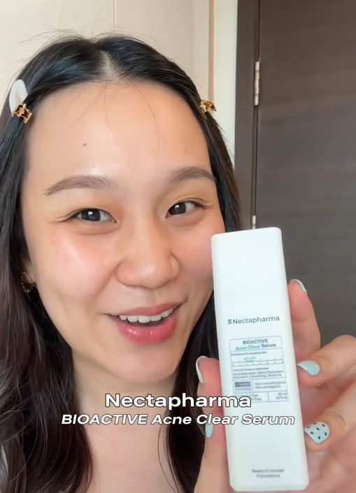 เซรั่มสิวที่เนื้อดีแบบ 100/10 แล้วช่วยเรื่องสิวได้จริง บอกเลยว่าใช้ยาวๆค่า🙆🏻‍♀️🤍 
#สิวซิ่วเซรั่ม #BIOACTIVEAcneClearSerum 
#Nectapharma #เนคตาฟาร์มา
@nectapharma