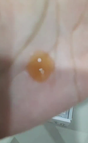 ประสิทธิภาพ: พึ่งลองใช้ครั้งแรกค่
กลิ่น: ok ค่ะ
เนื้อสัมผัส: เป็นน้ำสีน้ำตาลอ่อนๆ
ได้รับสินค้าเรียบร้อยึ่ะ ร้านค้าจัดส่งสินค้ารวดเร็ว พึ่งลองทาครั้งแรก แต่ก็รู้สึกประทับใจนะคะ เพราะทาลงผิวหน้าแล้วซึมหายเข้าไปในผิวหน้าเลย 👍👍👍👍👍